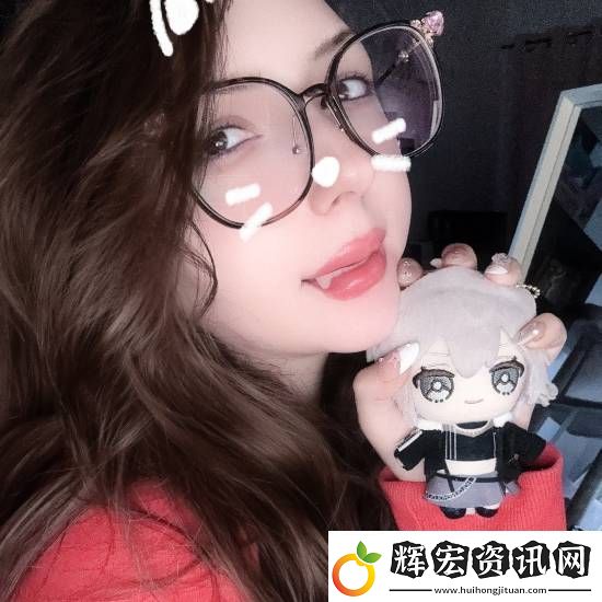 國(guó)外美女推主認(rèn)證漫威爭(zhēng)鋒匕首體模