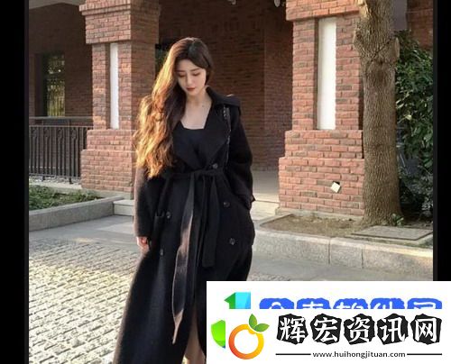 在姨母家的客廳中
