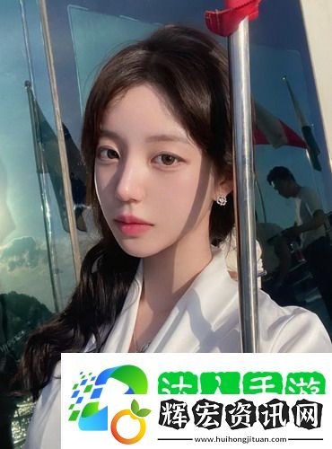 小房間傳來不堪入耳的聲音