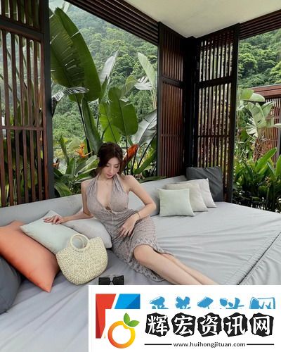 媽媽晚上假裝沉睡默默陪伴孩子的溫情時刻